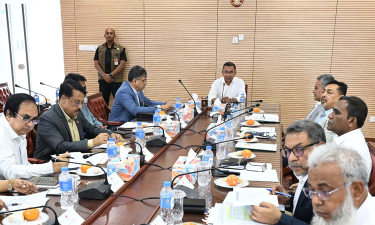 PM chairs meeting on easing traffic congestion, modernising traffic management 