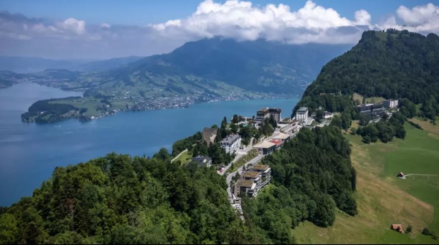 Swiss US-Iran deal venue a playground of world leaders, movie stars