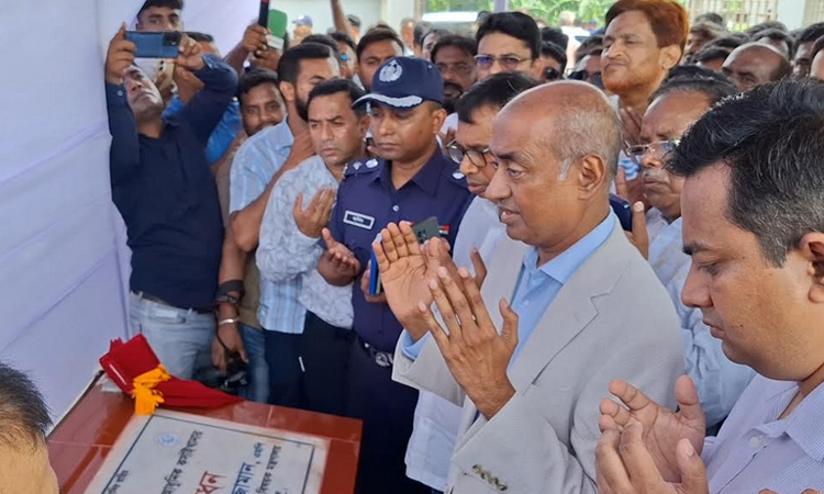 Asaduzzaman inaugurates modern slaughterhouse in Jhenaidah