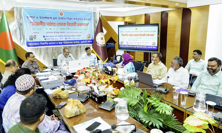 Smoking despite warning is foolish: Speakers