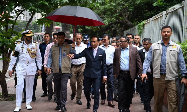 Deputy Speaker directs enhanced cleanliness, civic facilities at Manik Mia Avenue
