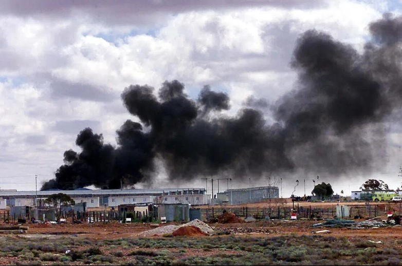Australia agrees to pay millions to compensate asylum seekers locked in  desert