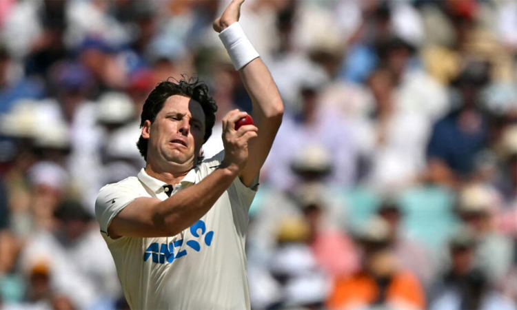 Henry strikes as New Zealand lead England by 100 runs in 2nd Test
