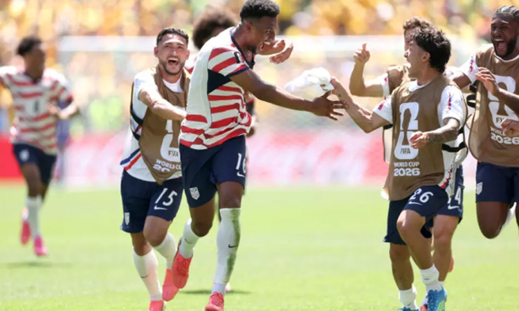 USA down Australia to reach World Cup knockout rounds, Brazil swat Haiti