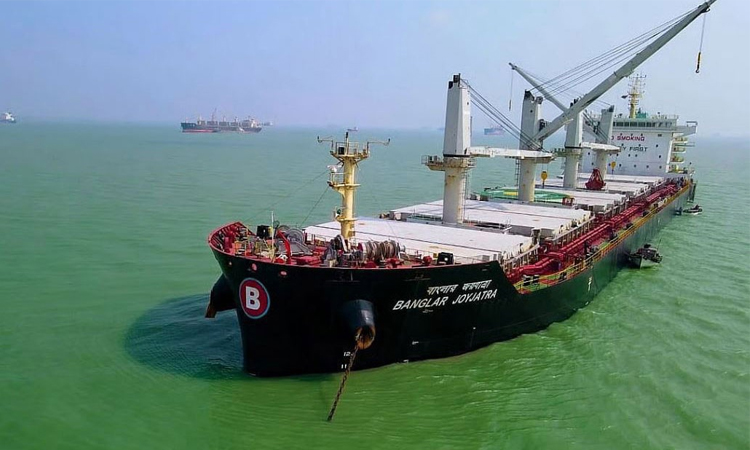 'MV Banglar Joyjatra' crosses Strait of Hormuz after prolonged standstill