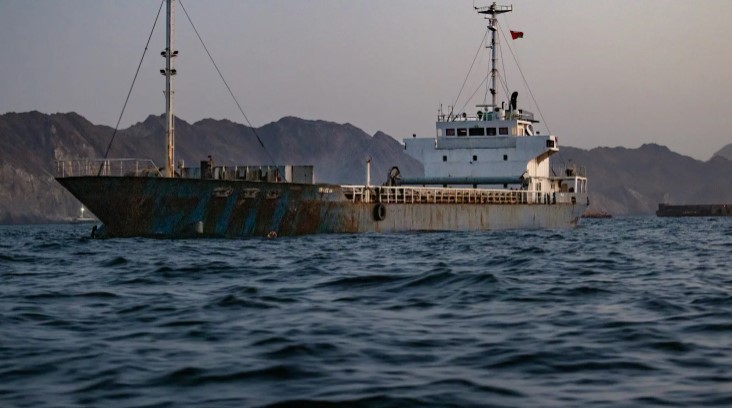 Iran warns against Hormuz crossings without authorisation