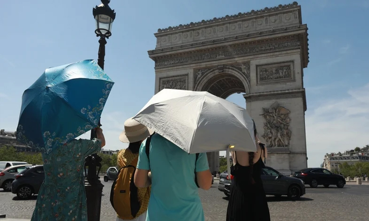 At least 150 mn people in Europe face temperatures above 35C Friday: AFP analysis