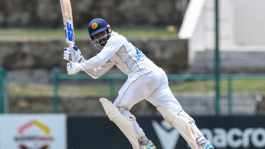 De Silva century rescues Sri Lanka in first Test