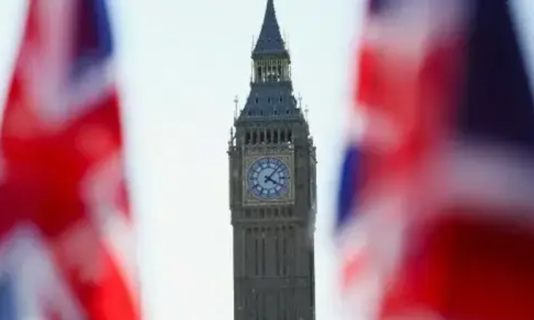 UK to expand refugee sponsorship schemes