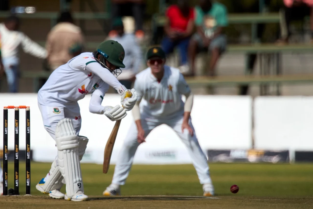 Reckless Bangladesh collapse for 140 against Zimbabwe in one-off Test