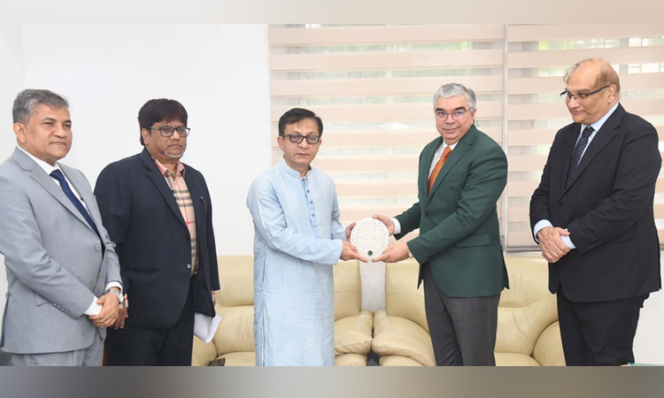 Pakistan keen to expand trade with Bangladesh in jute sector