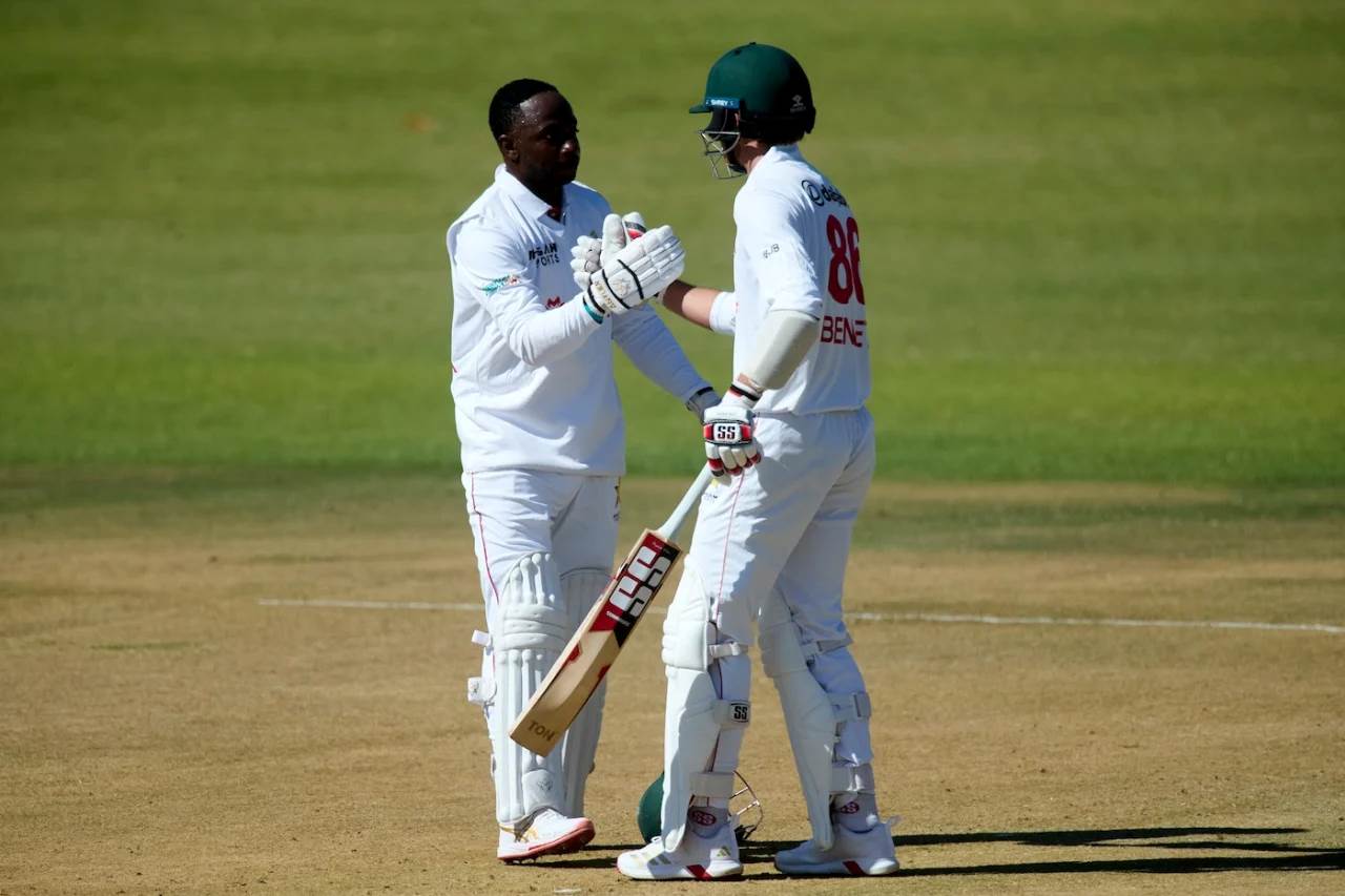 Zimbabwe tighten grip on one-off Test against Bangladesh