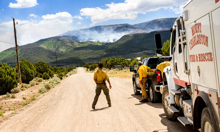 Three firefighters die as blazes torch western US