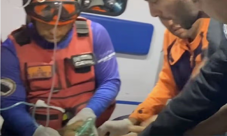 Three-year-old rescued six days after Venezuela quakes