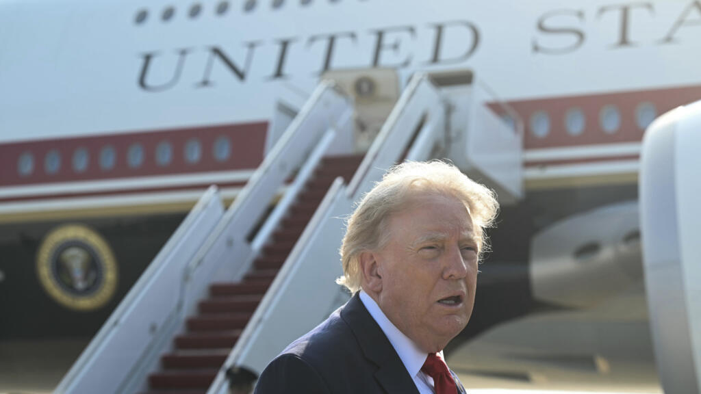 Trump defends earning more than $1bn on crypto