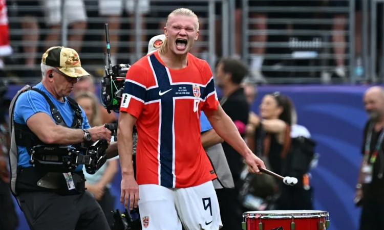 Norway dance to Haaland's beat in 'surreal' World Cup run