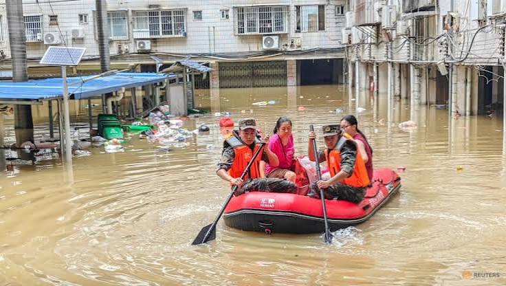 Death toll from China storms rises to 15, hundreds injured