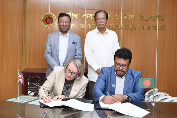 Bangladesh signs two disaster cooperation MoUs with UK, ICRC