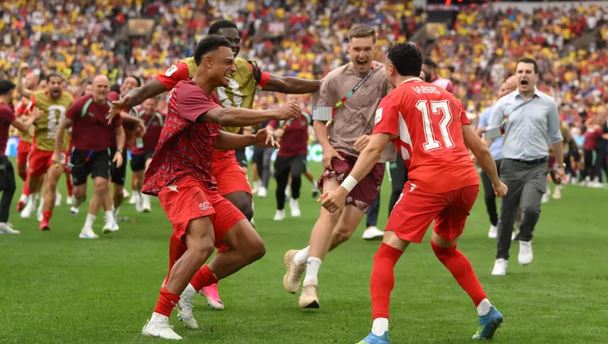 Switzerland beat Colombia on penalties to reach World Cup quarter-finals