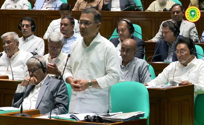 Govt firmly committed to peaceful, swift resolve of Rohingya crisis: PM 