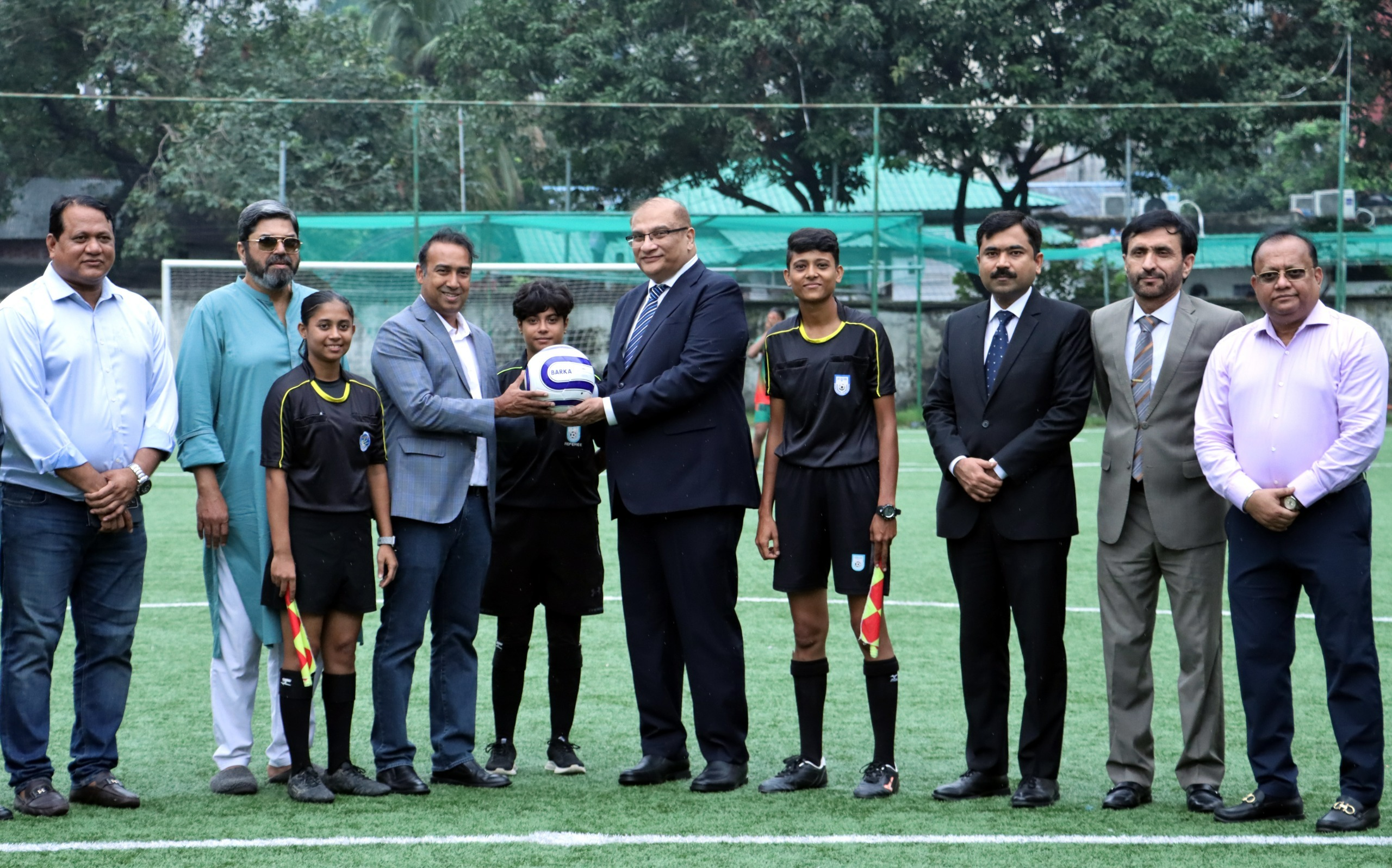 Pakistan High Commission donates 1,000 footballs to BFF