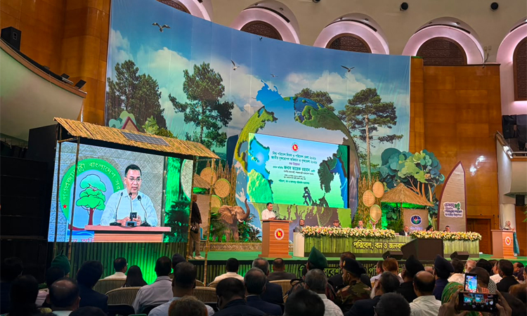 PM urges countrymen to make tree planting a daily habit