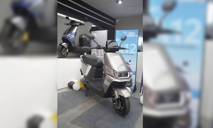 Revoo launches two new electric bike models