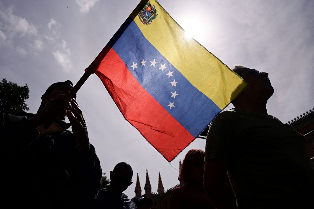 Economic uncertainty looms over Venezuela quake zone