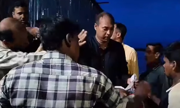 Swechhasebak Dal asks activists to stand by flood affected people