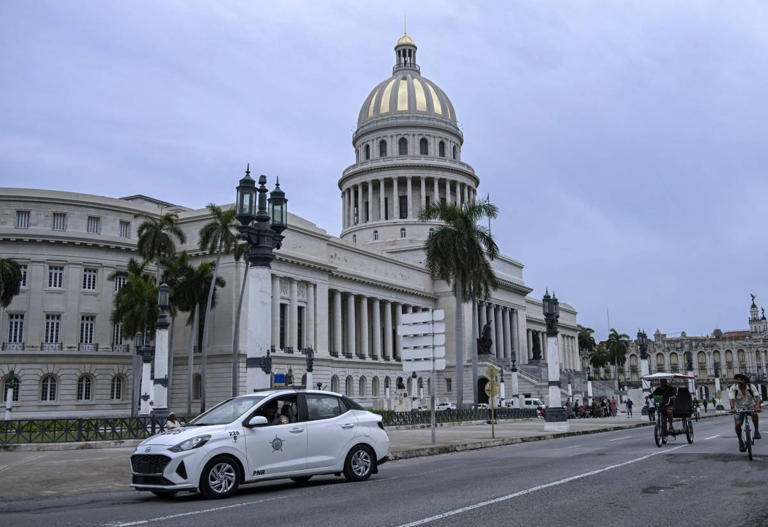 Slow restoration of Cuba power grid after latest blackout