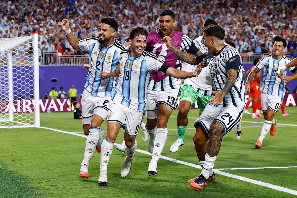 Argentina beat Switzerland 3-1 to reach World Cup semi-finals