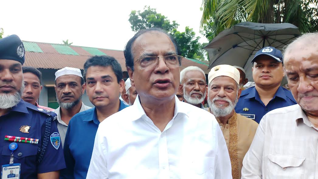 Govt stands beside flood-affected people: Dulu