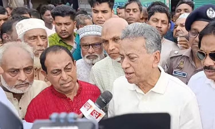 Govt assessing the damage in flood-hit areas for rehabilitation: Khasru