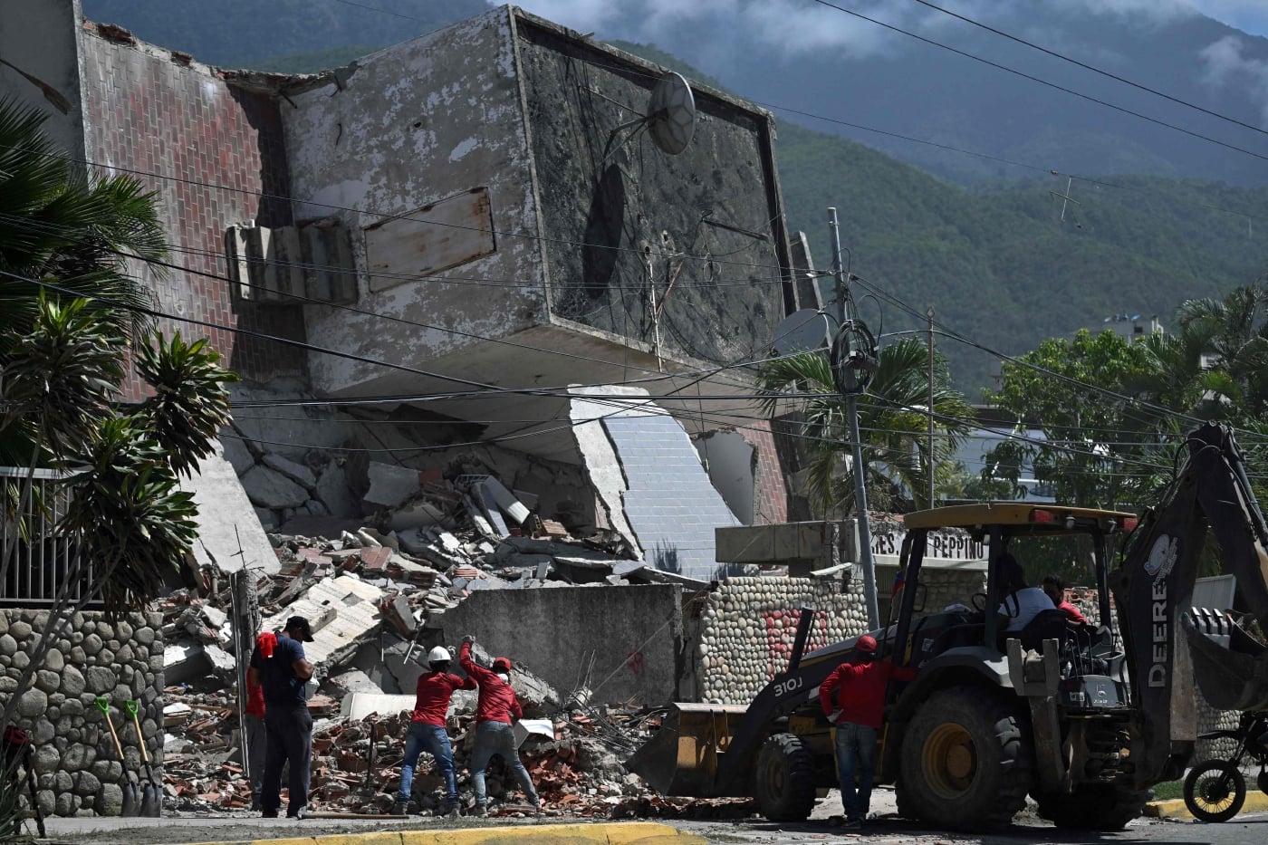 Death toll from Venezuela quakes rises to 5,119