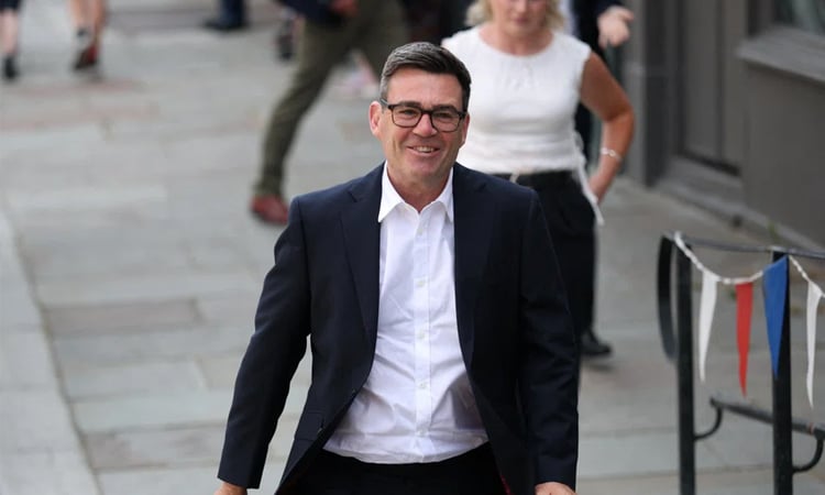 New PM Burnham vows '10-year plan' for Britain