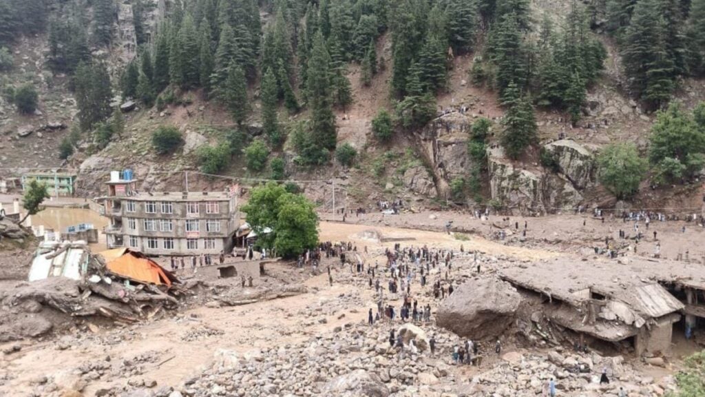 20 killed, 100 missing in Afghanistan flooding