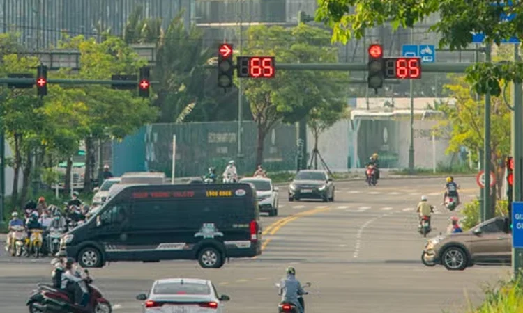 DMP plans semi-automatic traffic signals at 120 intersections in 6 months