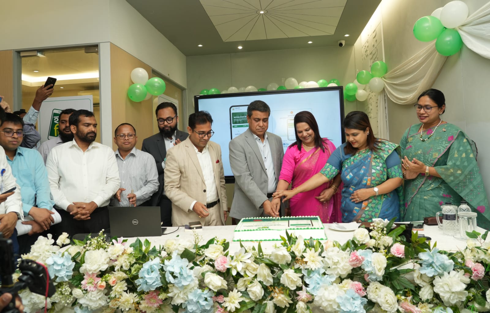 Citizens to get district administration’s services, information on 'Hello DC' app