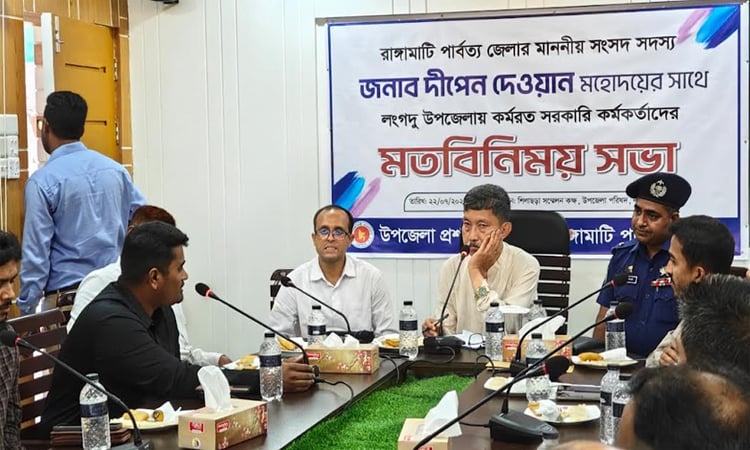 Relief distributed among flood victims in Rangamati