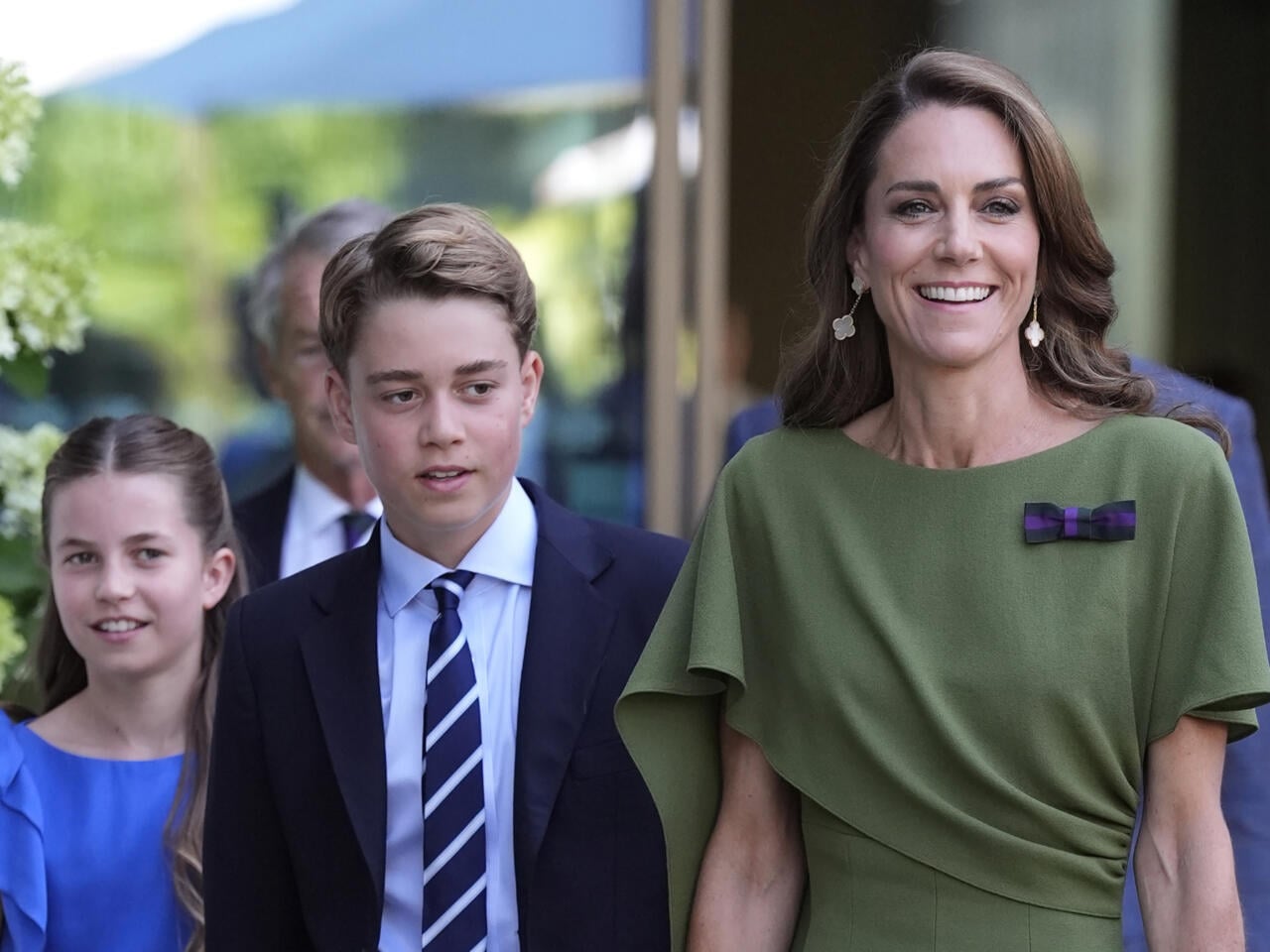 Happy birthday, George! UK prince becomes a teenager