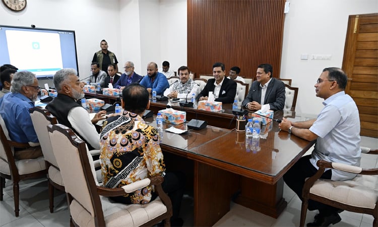 PM for building a transparent, investment-friendly housing sector