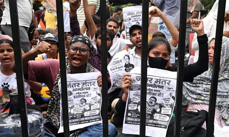 India student protests keep up pressure on Modi government