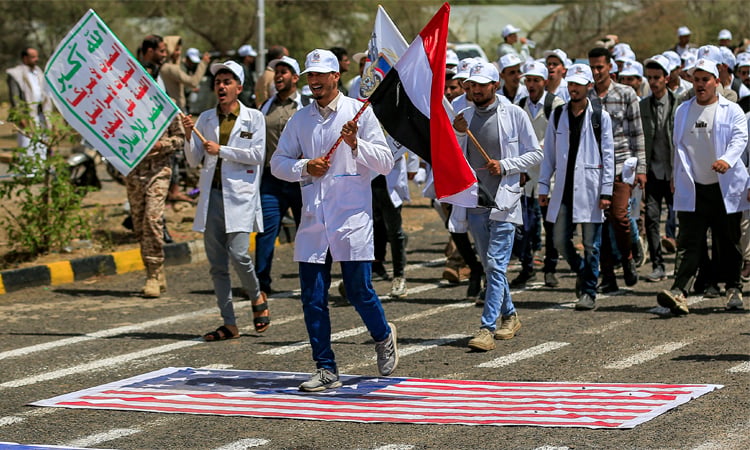 Yemen's Houthis sent radio warning to ships: International Chamber of Shipping