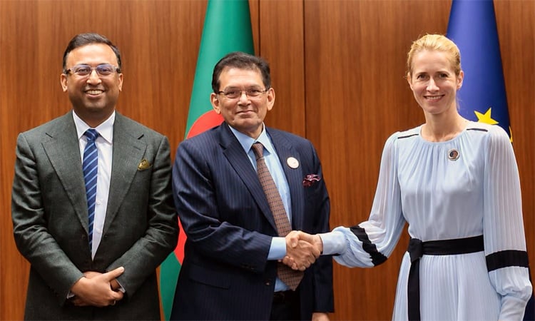 Bangladesh, EU discuss ways to strengthen bilateral relations