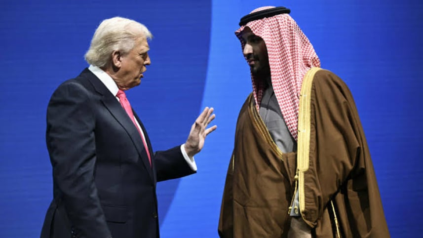 Trump stuns Saudis by pinning nuclear deal to Israel ties