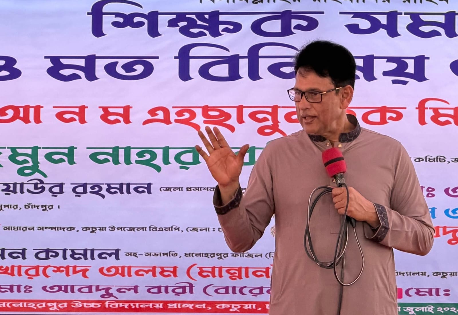 Students should excel in sports alongside academics: Milon