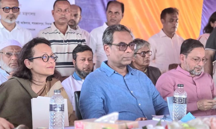 Muhit inaugurates technology-driven Vision Centre in Shahjadpur