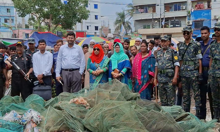 Illegal current nets seized in Narsingdi