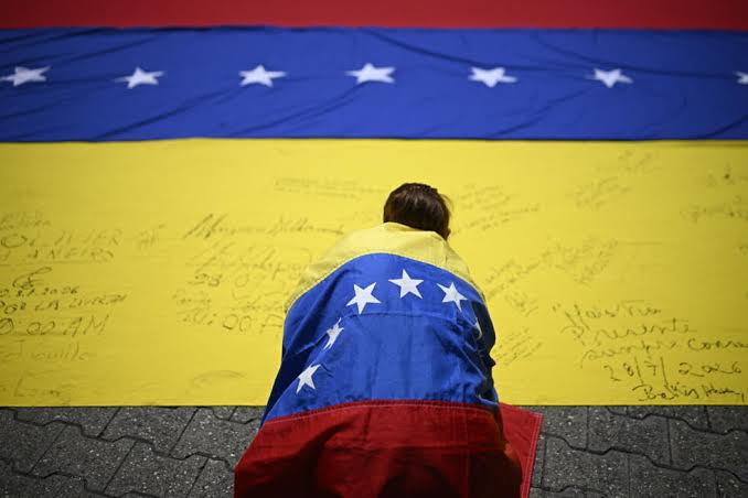 Venezuela transition talks set to kick off without Machado