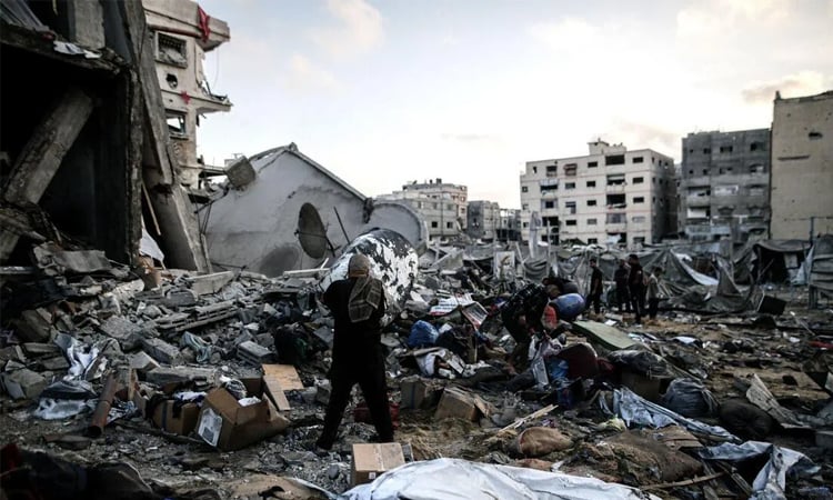Hamas officials say deal agreed on group's arms, gradual Israel withdrawal from Gaza